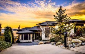 Villa 4445 Lamont St Klippoortjie