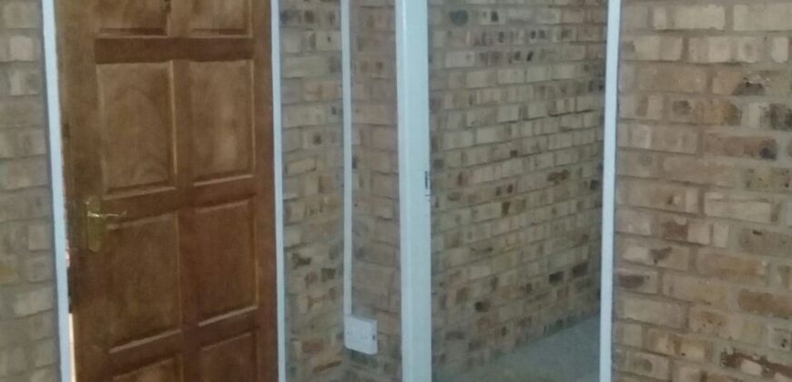 80 Shirley Street, Dawn Park, Boksburg, South Africa