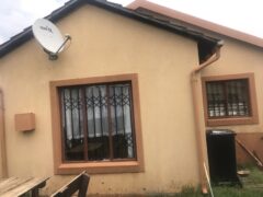 Single House Dawn Park